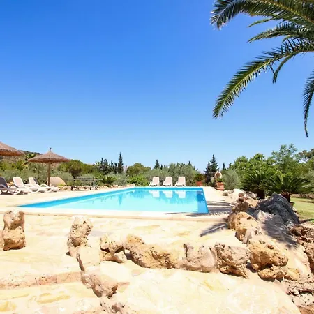 Praechtiges Mit Spektakulaerer Aussicht By Interhome Сasa de vacaciones