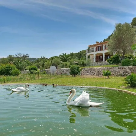 Praechtiges Mit Spektakulaerer Aussicht By Interhome Pollensa