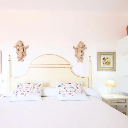 Сasa de vacaciones Praechtiges Mit Spektakulaerer Aussicht By Interhome Pollensa