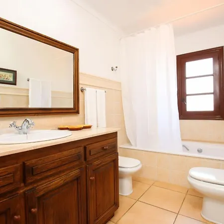 Сasa de vacaciones Praechtiges Mit Spektakulaerer Aussicht By Interhome *