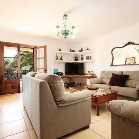 Praechtiges Mit Spektakulaerer Aussicht By Interhome Сasa de vacaciones *