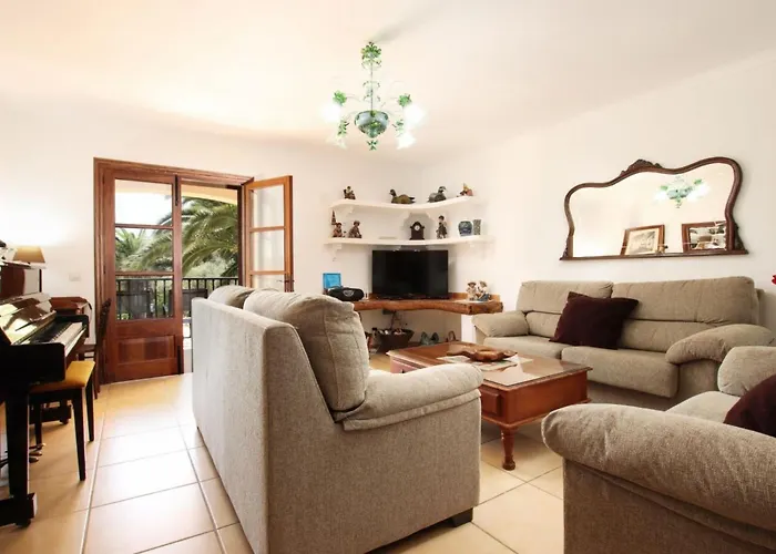 Praechtiges Mit Spektakulaerer Aussicht By Interhome Hébergement de vacances Pollença